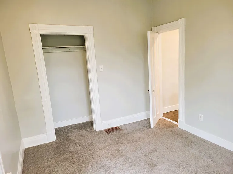 530 Ridgeway Ave. — Photo 10