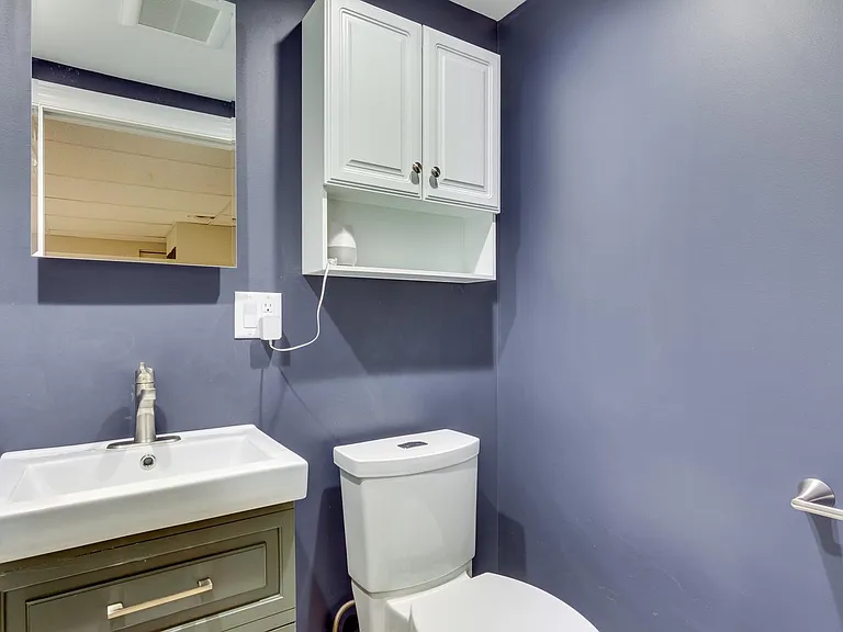 2132 W Evergreen Ave #1C — Photo 17