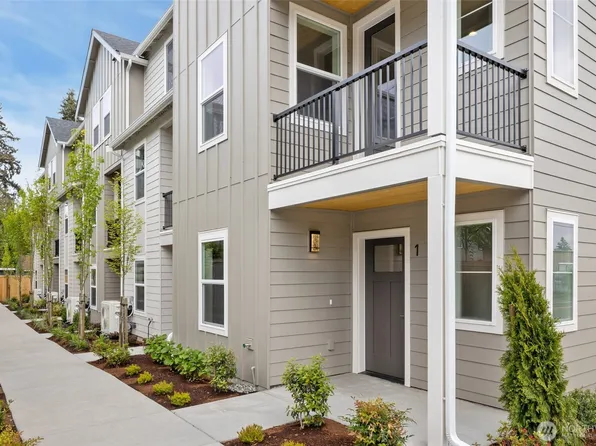 7925 230th Street SW #A1, Edmonds, WA 98026