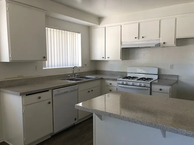 saf2229 — Photo 14