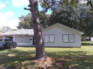 1211 Foreman St, La Marque, TX 77568