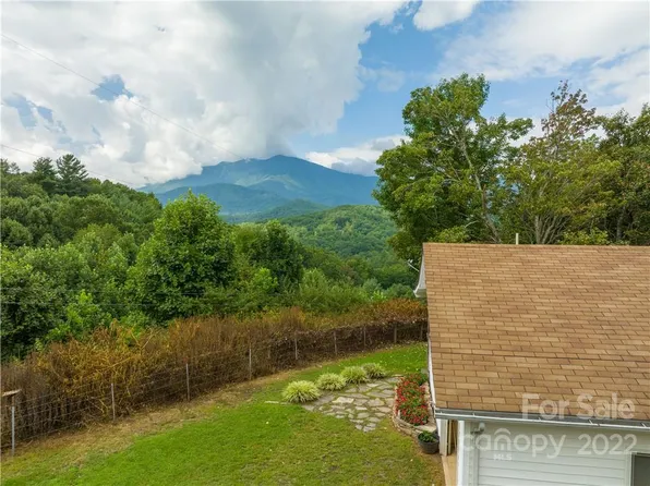 620 Blue Rock Rd, Burnsville, NC 28714