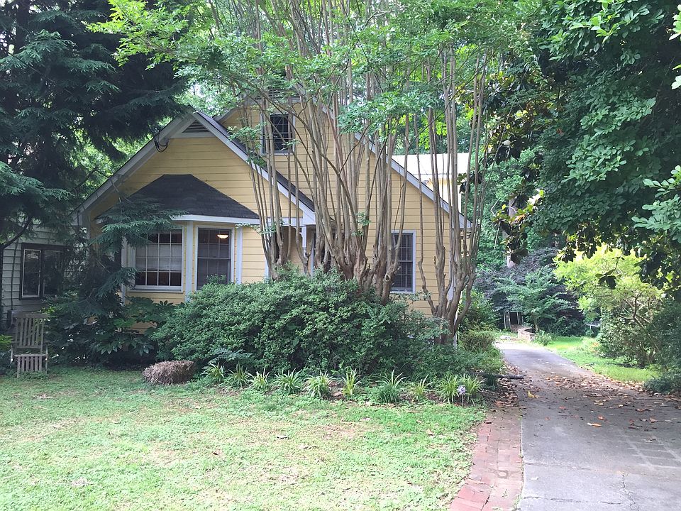 Front yard, Multi-car driveway
