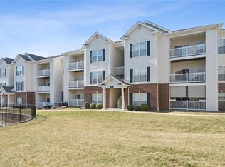 29 Kassebaum Ln APT 303, Saint Louis, MO 63129