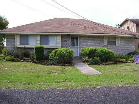 1st image of 361 Sequoia Dr