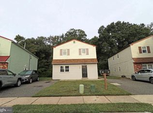 511 Corinthian Ave Unit B, Essington, PA 19029