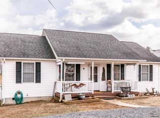 352 High Knoll Ter, Shenandoah, VA 22849