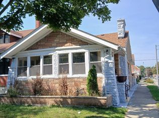 6932 S Calumet Ave, Chicago, IL 60637