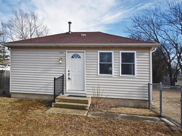 6925 317th AVENUE, Salem, WI 53168