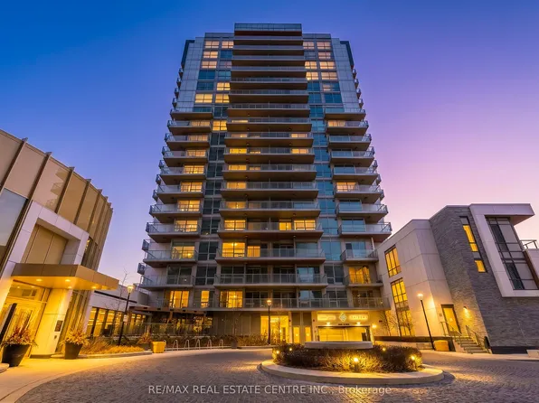 25 McMahon Dr #310, Toronto, ON M2K 0H3