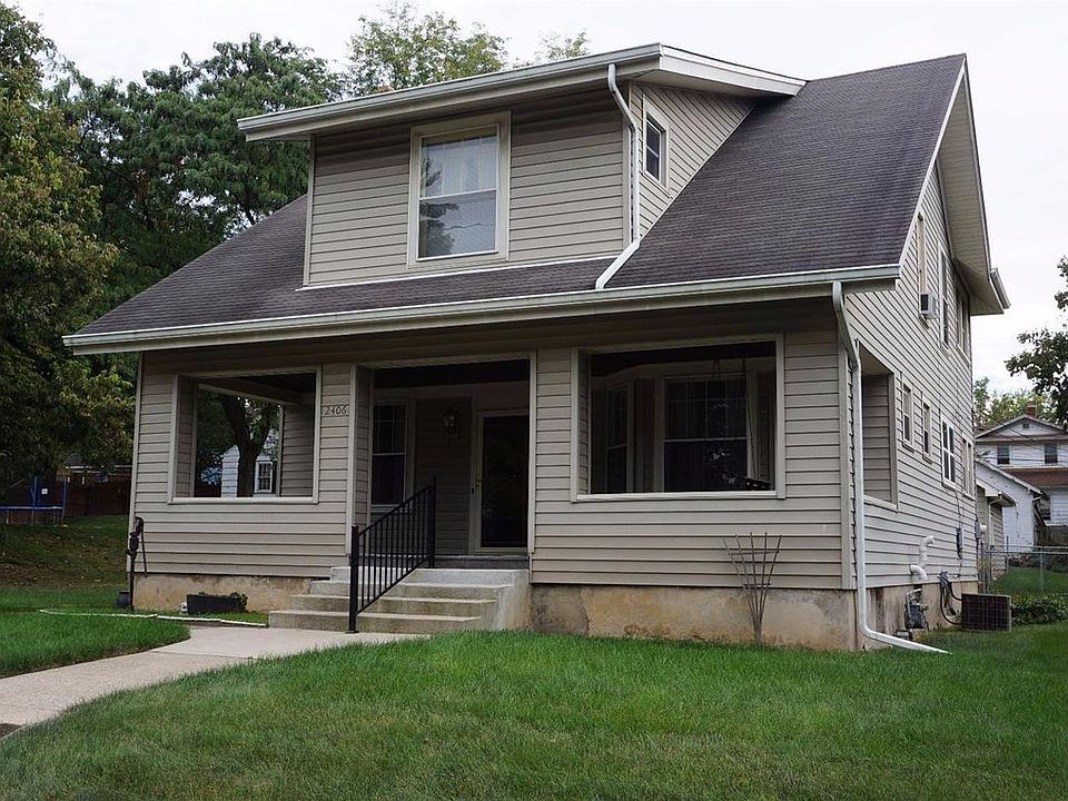 1st image of 2406 Superior Ave