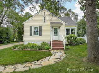 5517 Hillcrest Ave, Downers Grove, IL 60515