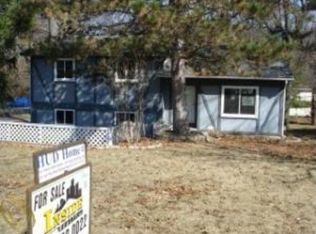 694 Reynolds Dr, Waterford, MI 48328