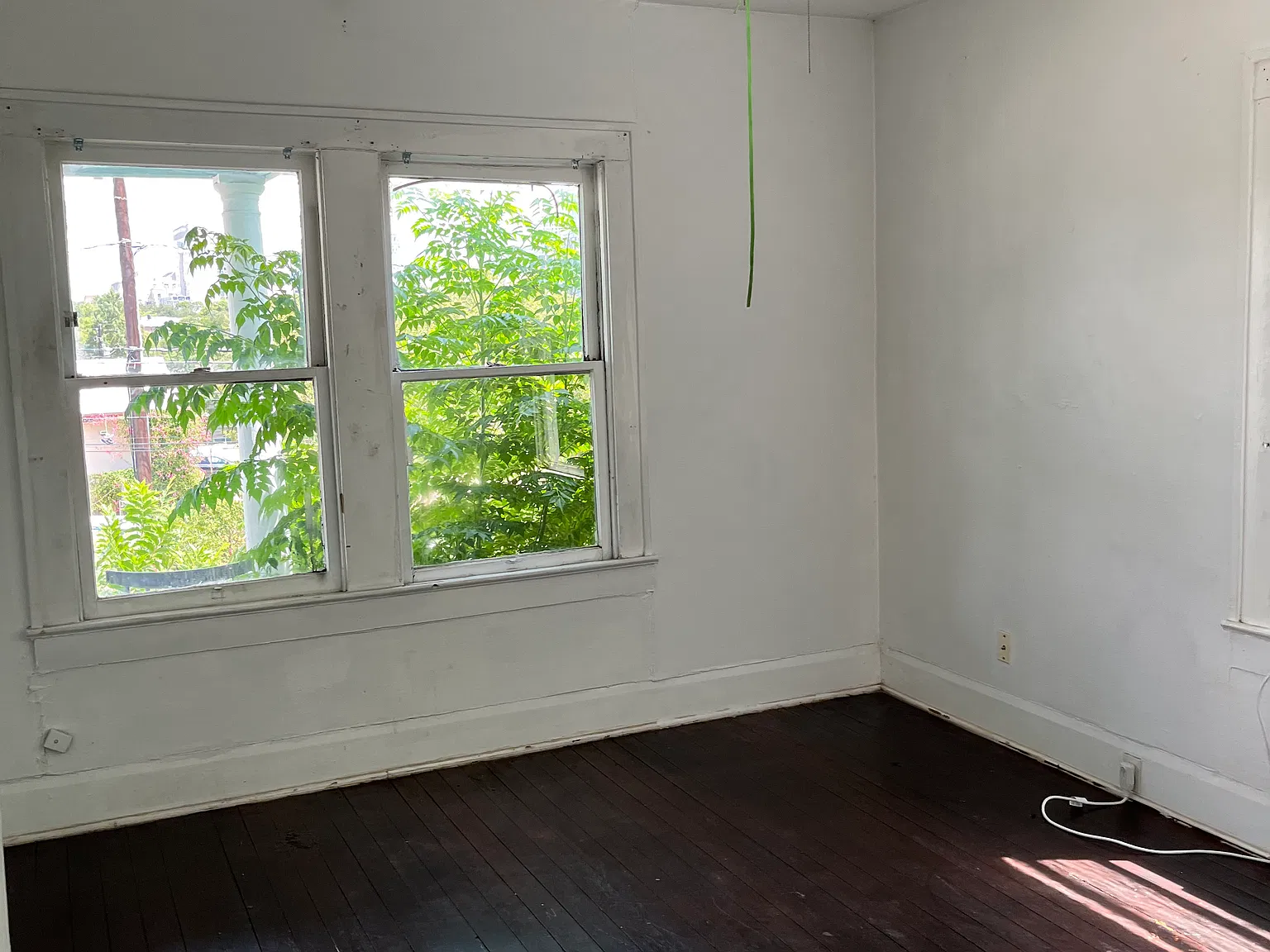 3 bed, 1300 sqft, $1,995 — Photo 2