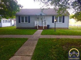 914 Saint Lawrence St, Burlington, KS 66839