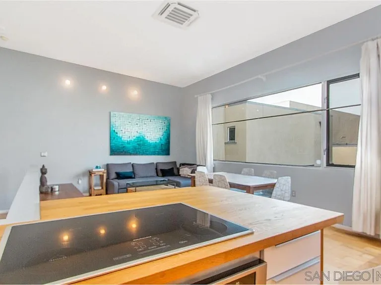1601 Kettner Blvd #25 — Photo 9