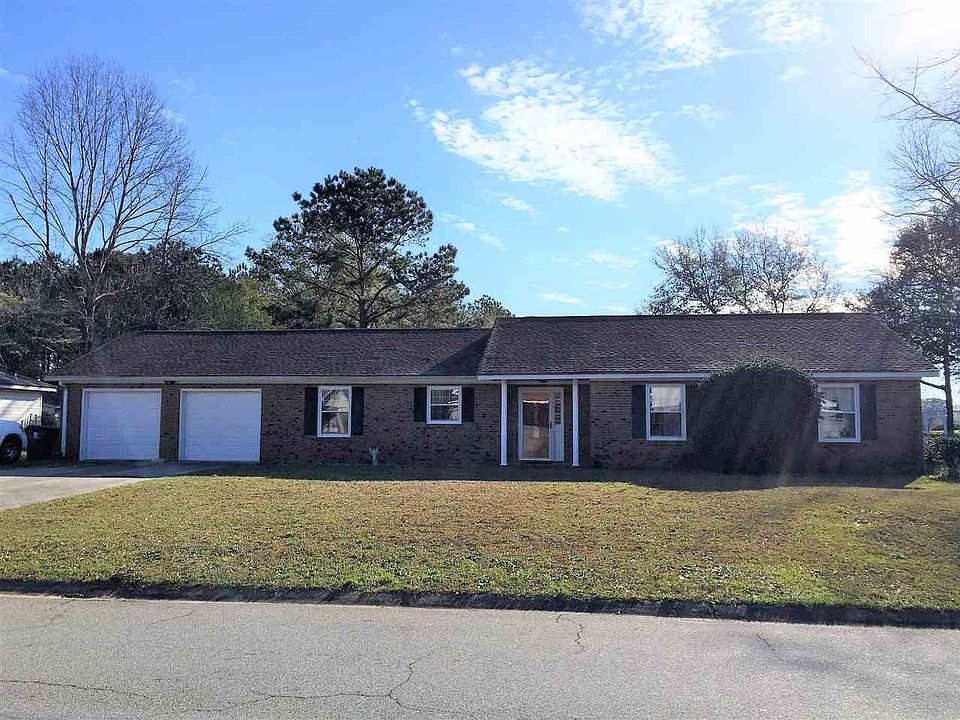 1st image of 207 Westwood Dr