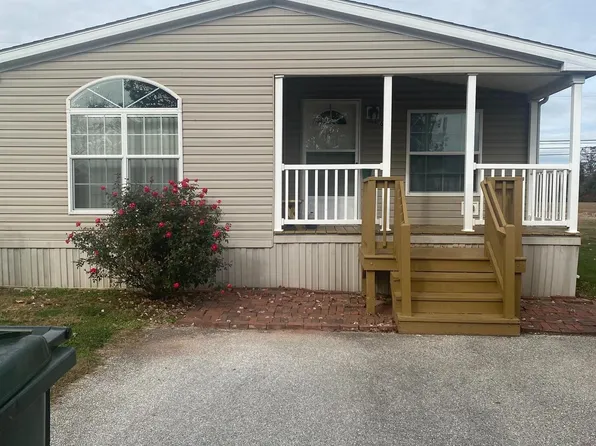 64 Sherill Dr, New Oxford, PA 17350