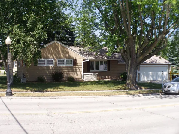 530 Fonddulac Ave, Sheboygan Falls, WI 53085
