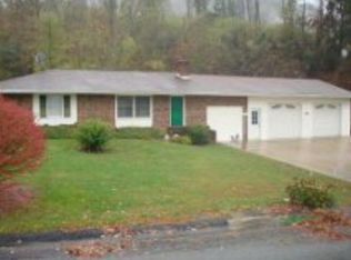 20980 Main St, Shade Gap, PA 17255