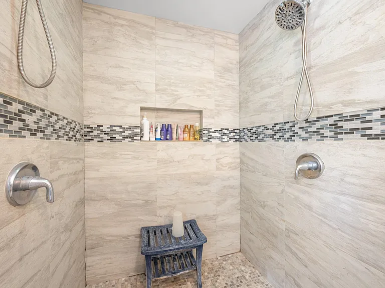 43 Hickory Oak Dr — Photo 30