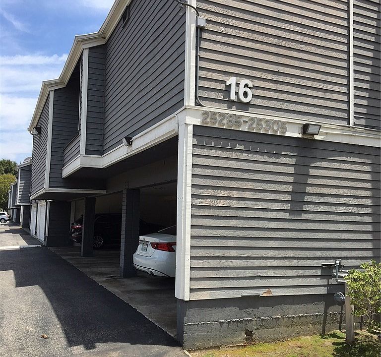 1st image of 25301 Pine Creek Ln