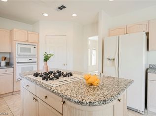 4654 Stuttgart St, Las Vegas, NV 89147