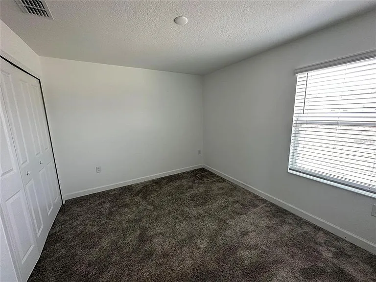 2911 Addison Blvd — Photo 9