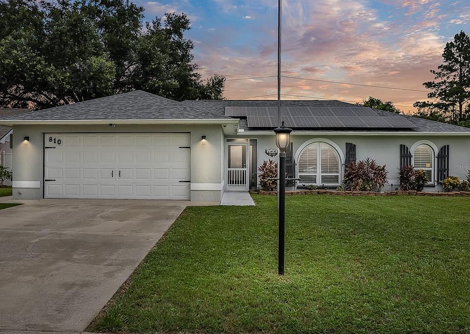 1st image of 810 Arietta Cir N