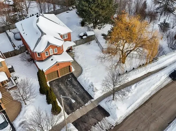 95 Ryans Way, Hamilton, ON L8B 0P3