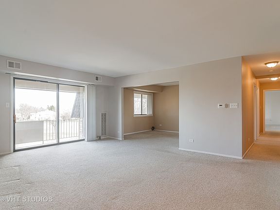 5th image of 3350 Carriage Way Dr #420