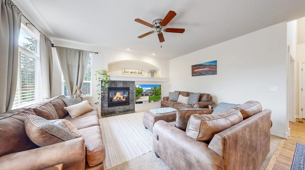 4832 Lucille Ct