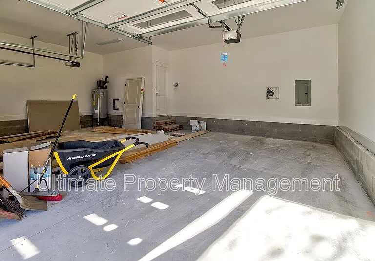 213 Myrtle Ave — Photo 26