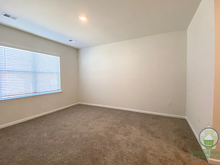 135 Bayridge Rd — Photo 13