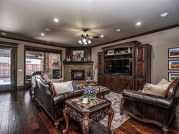 5th image of 16768 Little Leaf Ct