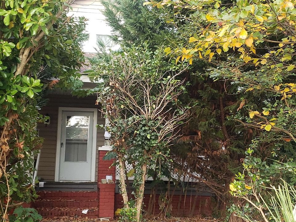 1st image of 126 Lenox Ave