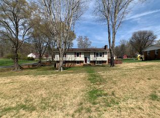 210 Terrace Pl, Lincolnton, NC 28092