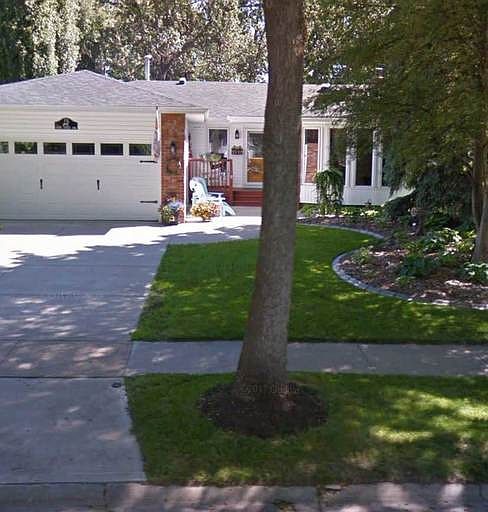 1st image of 33 Fair Oaks Dr