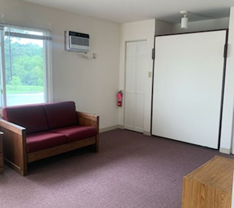 1st image of 807 W Cherry Ln