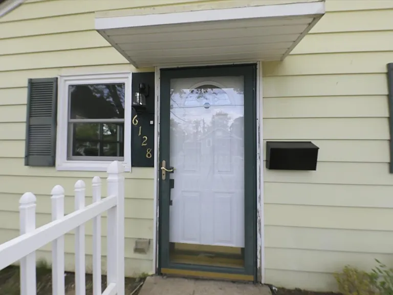 6128 Red Bank Rd — Photo 28