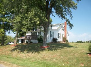 25440 Hagen Rd, Jerseyville, IL 62052