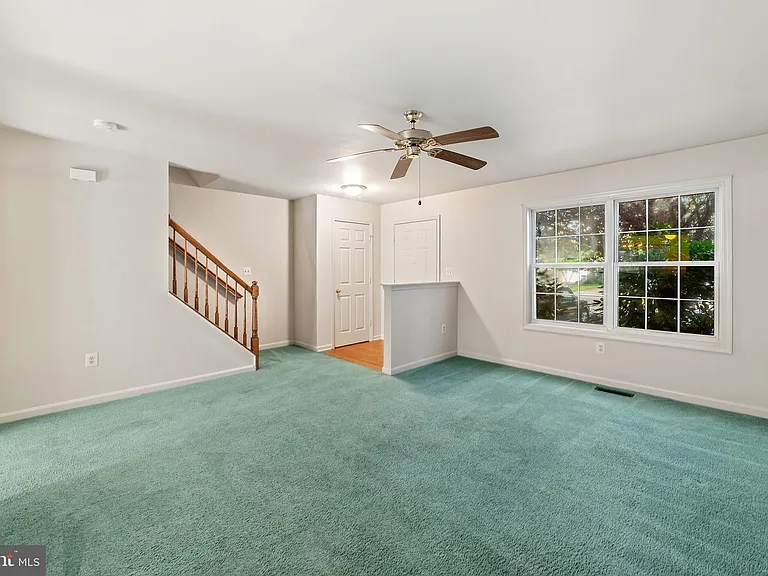 570 Highland Towne Ln — Photo 31