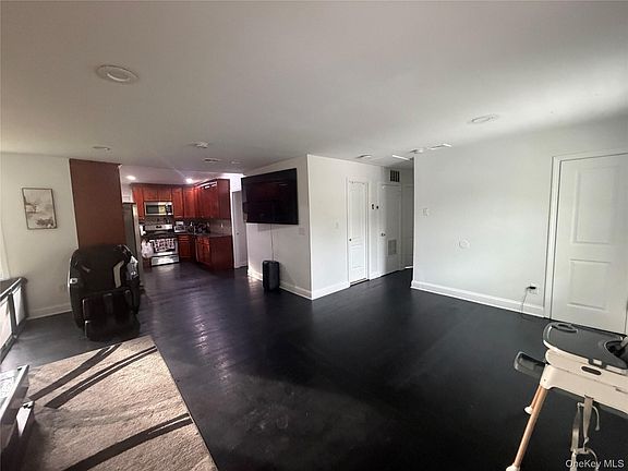 2nd image of 1013 Merriam Road
