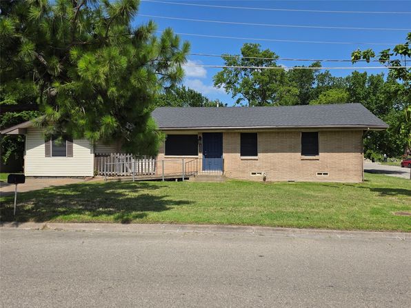 Home for Sale in Greenville TX