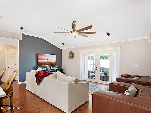 5th image of 10811 Jessica Ash Dr