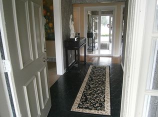 280 Stoneham Rd, Saginaw, MI 48638