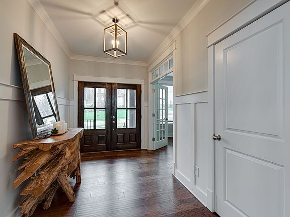 5th image of 7029 Fiddlers Glen Dr