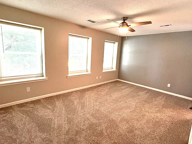 3359 Coachouse Cv — Photo 4