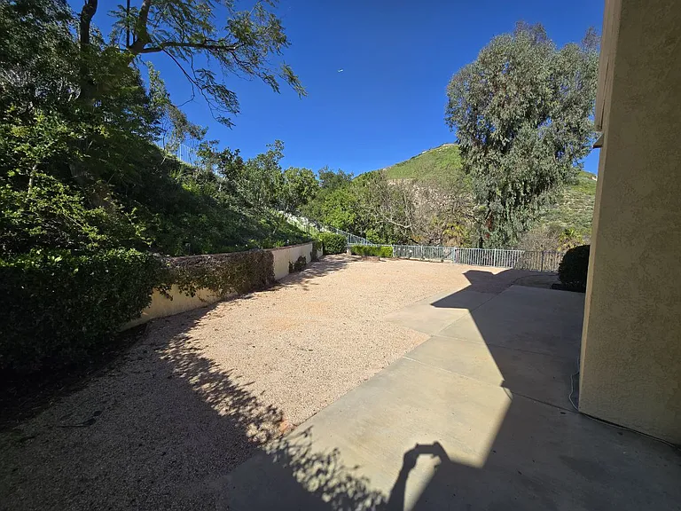 7169 Castle Peak Dr — Photo 47