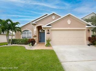 2403 Glasbern Cir, West Melbourne, FL 32904